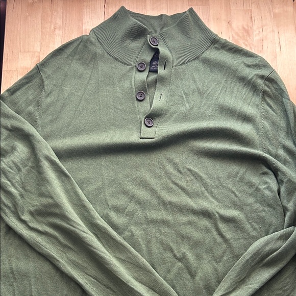 EUC! Banana Republic Cashmere Sweater